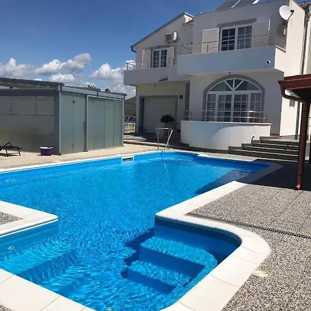 Villa Luxury With A Swimming Pool Brodarica, - 18803